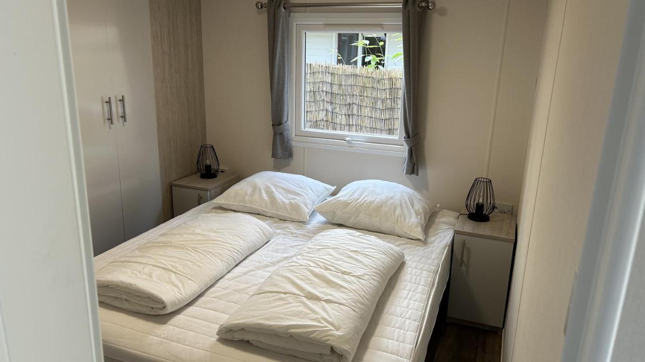 Chalet In De Veluwse Bossen Hoenderloo Dış mekan fotoğraf